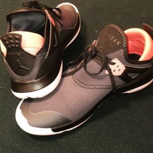 Women’s Jordan shoes